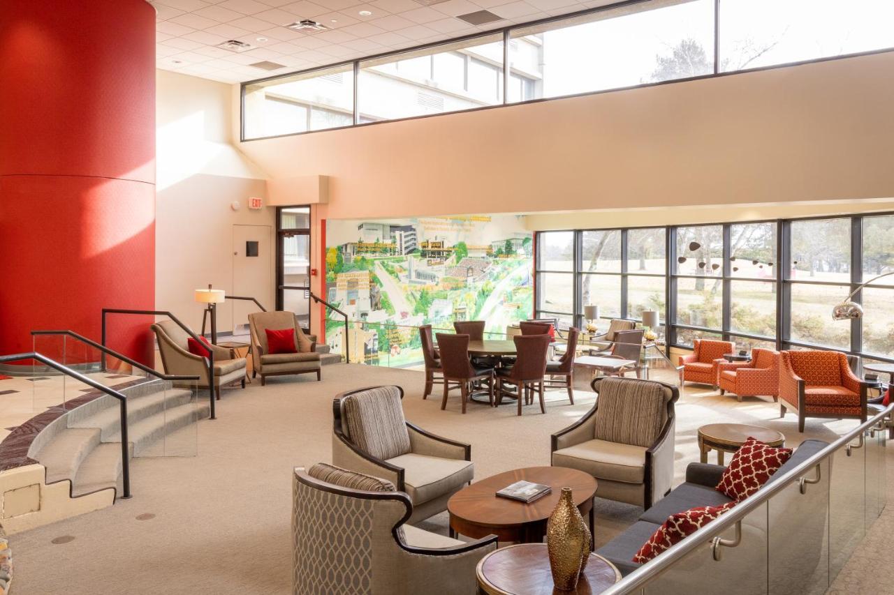 אמס Gateway Hotel And Conference Center מראה חיצוני תמונה